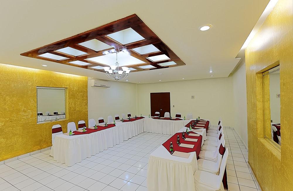 Olmeca Plaza Urban Express Hotel Villahermosa Luaran gambar