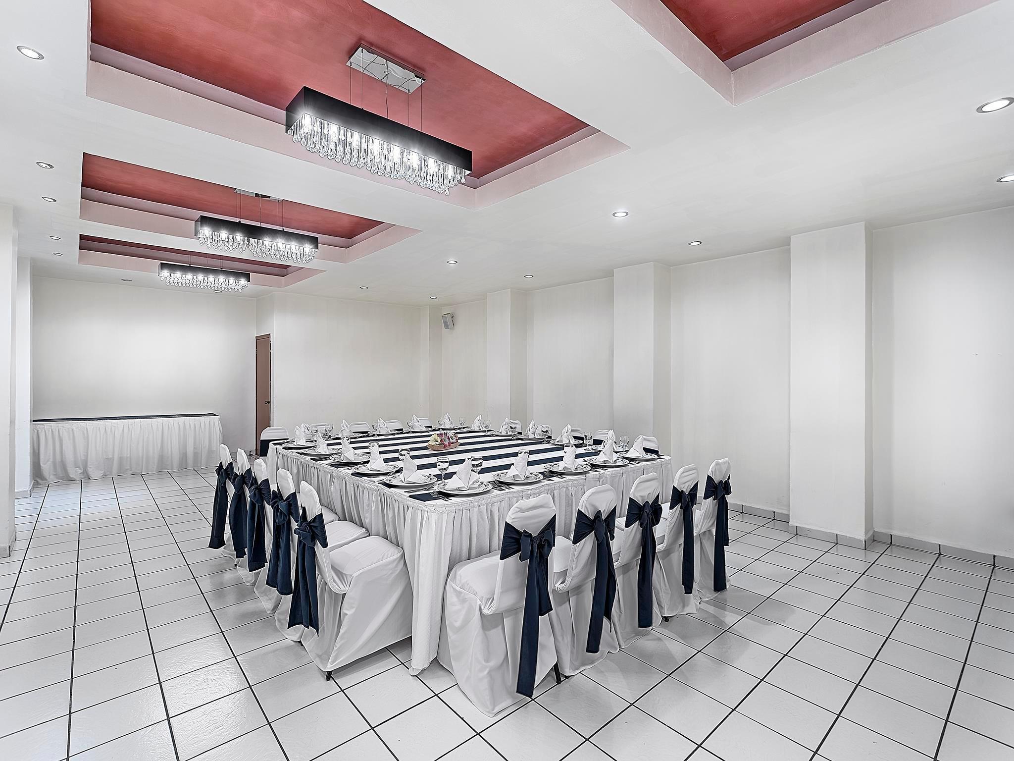 Olmeca Plaza Urban Express Hotel Villahermosa Luaran gambar